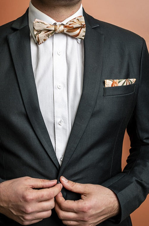 Stylish 100% cotton pocket square with a print of grass trees in earth tones, perfect for adding a botanical touch to formal attire